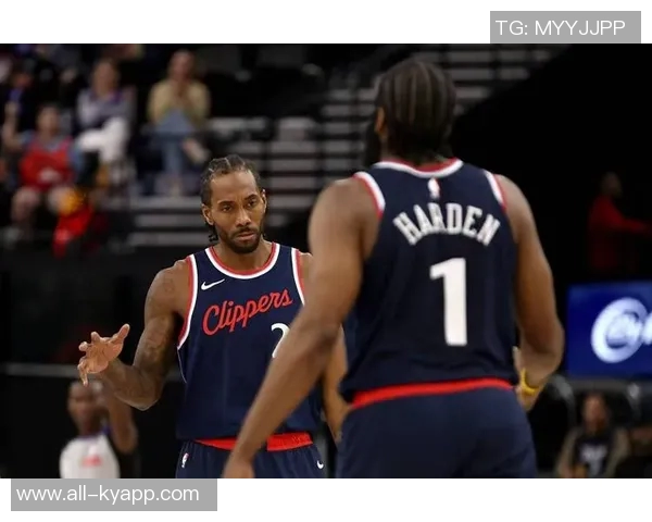 快船防守漏洞显著三分球频频失守背后的必然原因分析