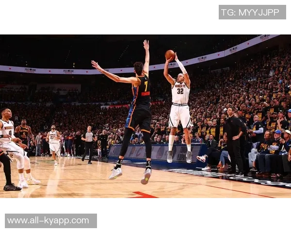 戈登谈第三节表现称能掌控节奏很棒期待开局不再松懈更完美